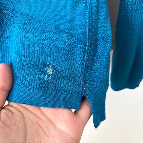 Smartwool Top Size Medium Intraknit 200 Crew Wool Blend Base Layer Floral Blue - Picture 4 of 10